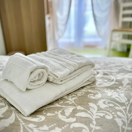 Bed&Breakfast Villa Lorena-3